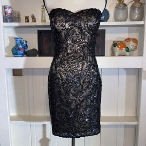 Vtg Scala Size 8 Womens Black Beaded Strapless Elegant Bodycon Dress